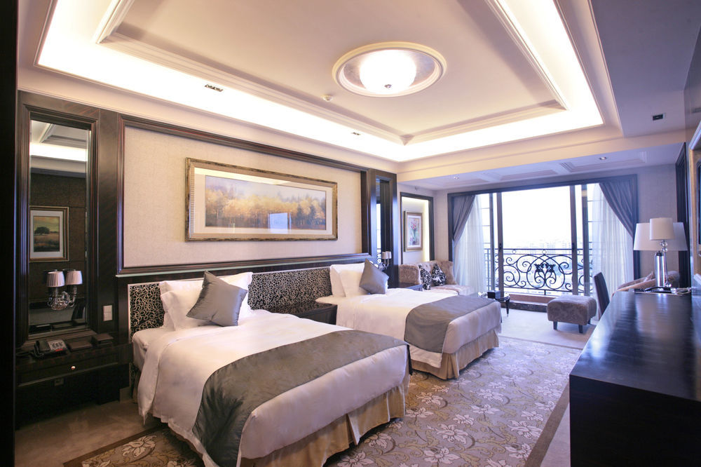 Chateau Star River Guangzhou-Chateau Star River Guangzhou-Trade Fair Shuttle Bus Buitenkant foto